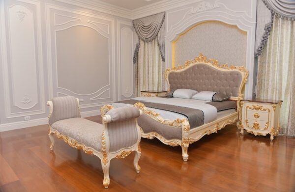 Royal Classy Bedroom Furniture