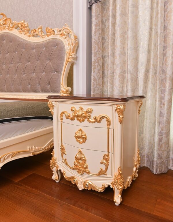 Royal Classy Bedroom Furniture - Image 2