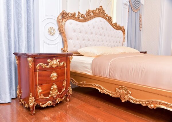 Royal Classy Bedroom Furniture