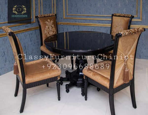 Traditional Dining Set